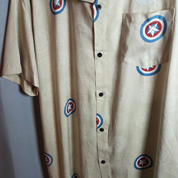 Captain America Marvel Shirt Men’s Short Sleeve Button Down Collar Size XL/TG/EG - Picture 3 of 13